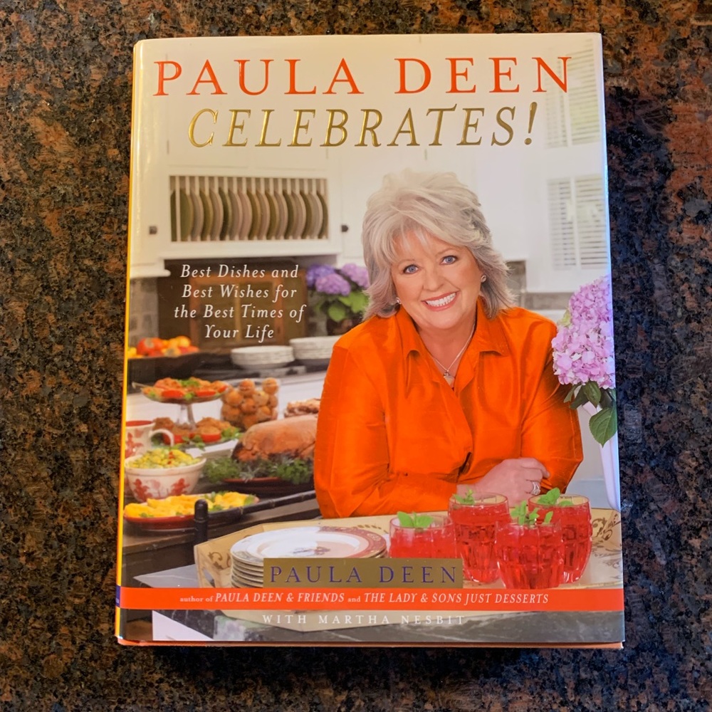 PAULA DEEN CELEBRATES! Cookbook, Southern Food.
